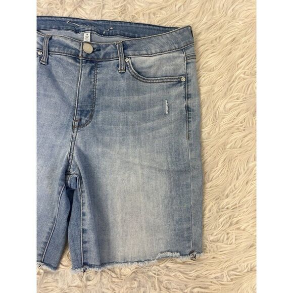 Seven7 Women's 9" Inseam Sunset Bermuda Shorts Jorts Fray Hem Size 14 - Picture 8 of 9